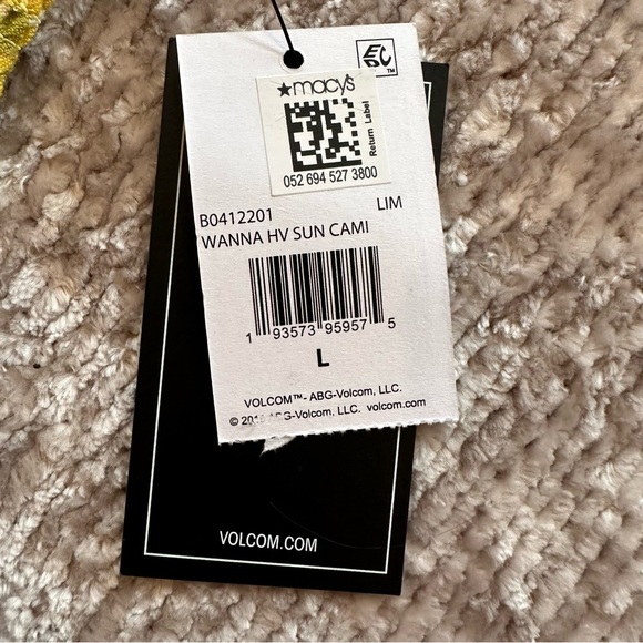 Volcom Wanna Have Sun Smocked Cami - Picture 9 of 9